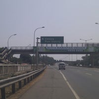 Photo taken at Gerbang Tol Cakung Utara by Rudhi S. on 8/19/2012