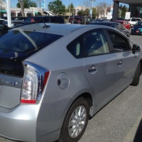 Das Foto wurde bei Toyota Sunnyvale von Jeff am 4/19/2012 aufgenommen