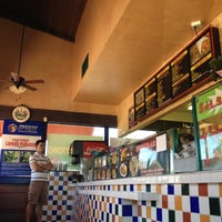 7/30/2012 tarihinde Jeff H.ziyaretçi tarafından Speedy Burritos'de çekilen fotoğraf