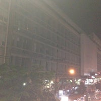 Photo taken at Out patient Department of Siriraj hospital building by Lavoyonee on 5/27/2012
