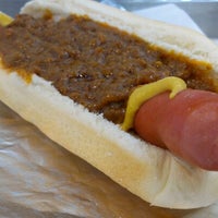 Photo taken at Pink&amp;#39;s Hot Dogs by Benedict C. on 8/7/2012