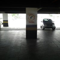 Photo taken at Estacionamento by Carlos A. on 7/31/2012