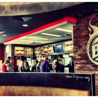 Photo taken at Burger King by Tobias N. on 8/12/2012