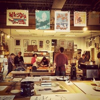 4/7/2012 tarihinde Garrio H.ziyaretçi tarafından Big Table Studio'de çekilen fotoğraf