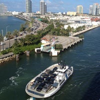 Fisher Island Ferry Barco O Fisher Island Ferry Barco O