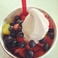 Photo taken at Red Mango by Jennifer P. on 7/27/2012