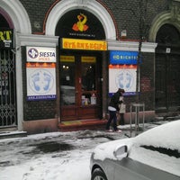 2/4/2012にAkos K.がSiesta gyerekcipő boltで撮った写真