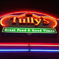 Photo taken at Tully&amp;#39;s Good Times by Kaylin B. on 2/23/2012