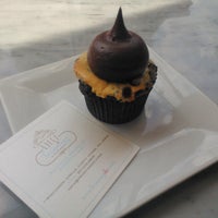Photo taken at Frosting - A Cupcakery by Brandi P. on 8/22/2012