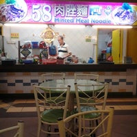 Photo taken at 58 Minced Meat Noodle by Ryan L. on 8/16/2012