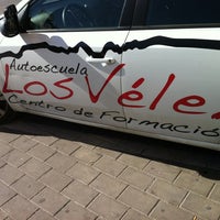 รูปภาพถ่ายที่ Autoescuela Los Vélez - Centro de Formación โดย Juan H. เมื่อ 3/13/2012