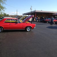 Photo taken at Gus&amp;#39;s Drive In by Michael Sean C. on 6/2/2012