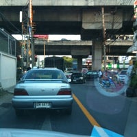 Photo taken at พนะราม9ซ.13 by N🅰♏🆔🅰NG Z. on 7/20/2012