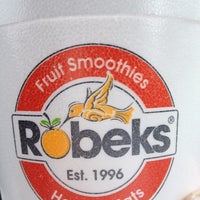 Photo taken at Robeks Fresh Juices &amp;amp; Smoothies by Glenn B. on 5/8/2012