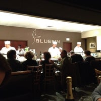 2/25/2012 tarihinde Lisa W.ziyaretçi tarafından Bluefin Restaurant'de çekilen fotoğraf