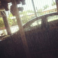 Photo taken at Hollywood Stars Car Wash &amp;amp; Detail Center by anh pie !. on 7/26/2012