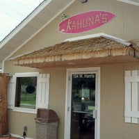 รูปภาพถ่ายที่ Kahuna&amp;#39;s Restaurant โดย PT B. เมื่อ 3/18/2012