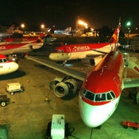 Photo taken at Hangar Avianca by Mateus G. on 5/31/2012