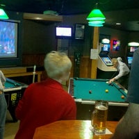 2/14/2012 tarihinde Ryan V.ziyaretçi tarafından Cascade Sports Grill'de çekilen fotoğraf
