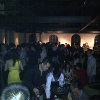 2/4/2012에 Andi H.님이 UMBRA Bar &amp; Lounge에서 찍은 사진