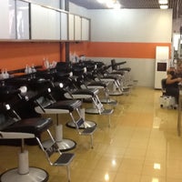 Photo taken at Kaze Hair Studio Mooca by Rodrigo T. on 4/26/2012