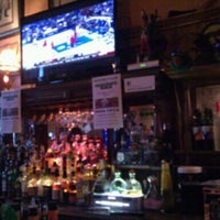Foto scattata a Murphys Law Irish Pub da Shelby G. il 2/18/2012