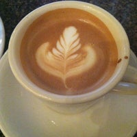 Снимок сделан в Buon Giorno Coffee пользователем Twittimal C. 7/24/2012