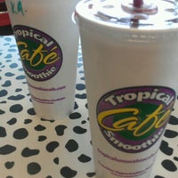 Photo taken at Tropical Smoothie Café by Tarlesha W. on 9/3/2012