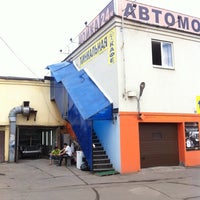 Photo taken at Хинкальная в гаражах by Tango 🏃🏾‍♂️ on 8/11/2012