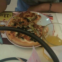 Photo taken at Pizza Hut by Murat on 7/25/2012
