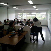 Foto tomada en Universidad Cenfotec  por Pabs M. el 6/9/2012