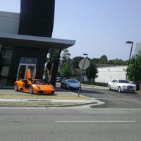 Das Foto wurde bei Lamborghini Chicago von Juan U am 7/6/2012 aufgenommen