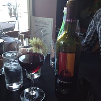 5/27/2012にAllison W.がLeft Coast Wine Barで撮った写真