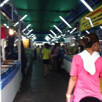 Photo taken at ตลาดพิบูลย์วิทย์ 3 by Chanwit S. on 2/20/2012