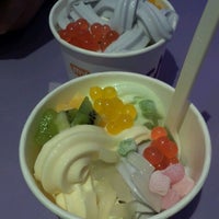 Photo taken at myMochi Frozen Yogurt by Cindy B. on 2/19/2012