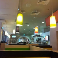 Das Foto wurde bei VivItalia Restaurant von Muhammad am 5/26/2012 aufgenommen