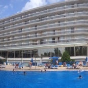Photo taken at Sol Costa Daurada Hotel Salou by Артур С. on 8/27/2012