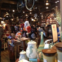 Photo taken at Cracker Barrel Old Country Store by Gordon W. on 7/22/2012