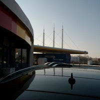 2/6/2012 tarihinde Weste® ba® key J.ziyaretçi tarafından Shell Autohof'de çekilen fotoğraf