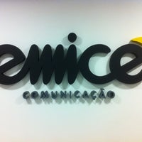 รูปภาพถ่ายที่ Emicê Comunicação โดย Ze M. เมื่อ 3/13/2012
