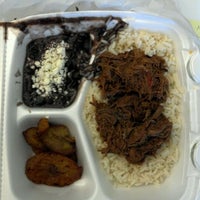 รูปภาพถ่ายที่ Delicias โดย Jeffrey B. เมื่อ 3/2/2012