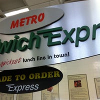 Das Foto wurde bei Ybor Metro Market von Matthew R. am 4/25/2012 aufgenommen