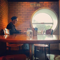 3/11/2012にStas K.がTriniti of Silver Cafeで撮った写真