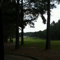 Das Foto wurde bei Heritage Golf Club von Christina B. am 7/21/2012 aufgenommen