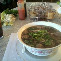 Photo taken at Southern Asian Gardens Tea Room by Brian B. on 4/11/2012