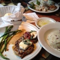 Photo taken at Carrabba&amp;#39;s Italian Grill by Rich R. on 4/22/2012
