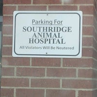 Снимок сделан в Southridge Animal Hospital пользователем Sonja C. 7/6/2012