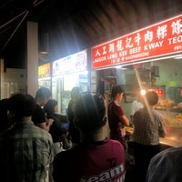 Photo taken at Lagoon Leng Kee Beef Kway Teow by Richard L. on 6/21/2012