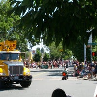 Photo taken at Wallingford Kiddie Parade by Jason D. on 7/7/2012