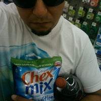 Photo taken at Walgreens by Johnny L. on 4/28/2012
